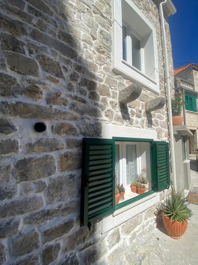 Apartman Oleandar Kaštela Exterior foto